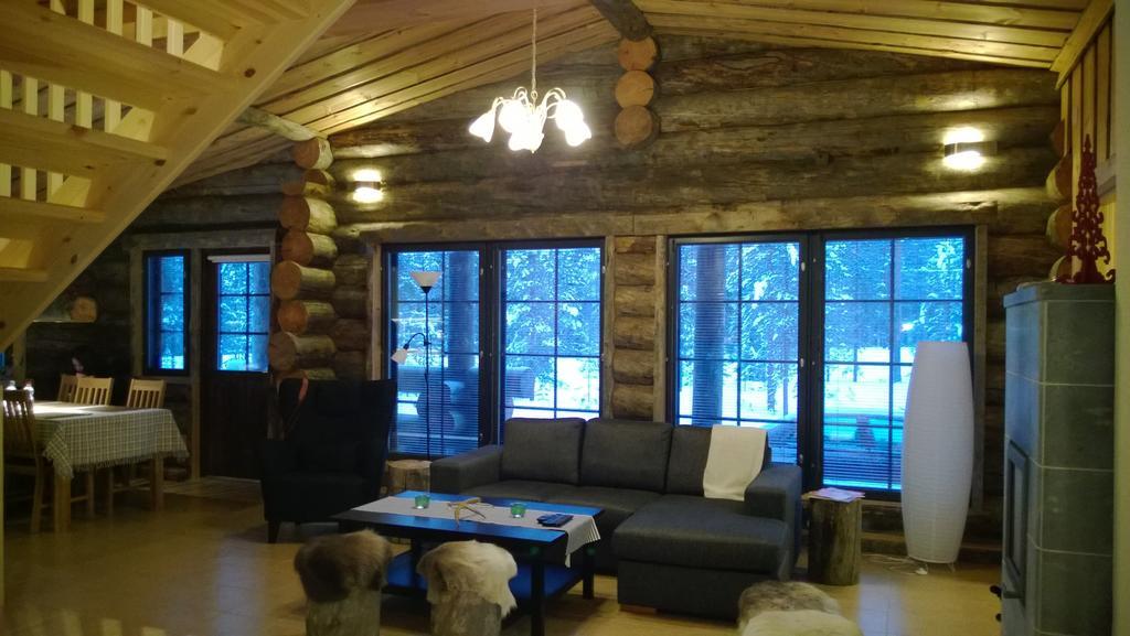 Revontuli Cottage Kolari Bilik gambar
