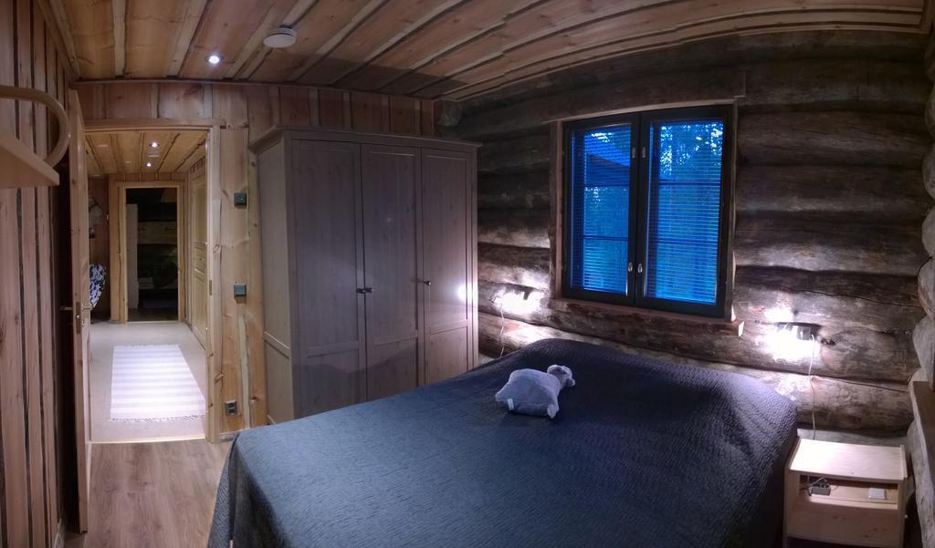 Revontuli Cottage Kolari Bilik gambar